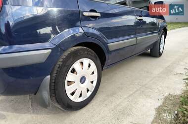 Хетчбек Ford Fusion 2010 в 