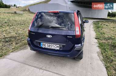 Хетчбек Ford Fusion 2010 в 