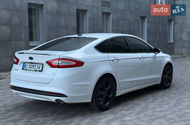 Седан Ford Fusion 2014 в 