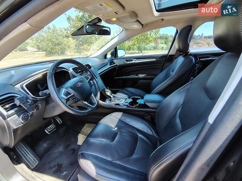 Седан Ford Fusion 2013 в Одессе