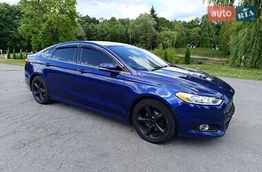 Седан Ford Fusion 2013 в 