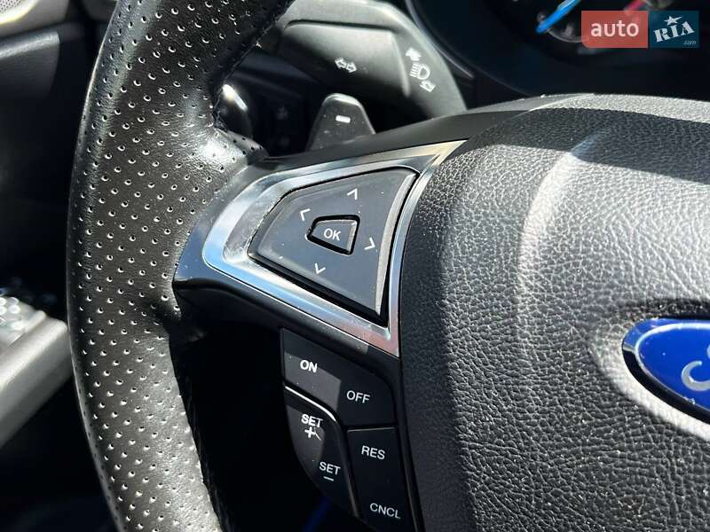 Седан Ford Fusion 2017 в Києві