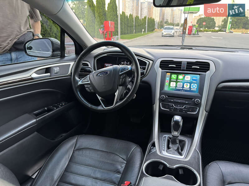 Седан Ford Fusion 2016 в Києві