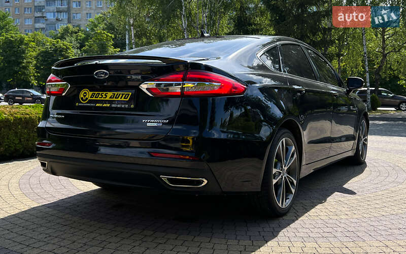 Седан Ford Fusion 2020 в Львове