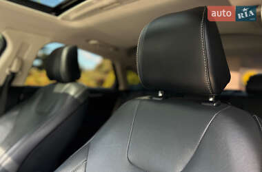 Седан Ford Fusion 2020 в 