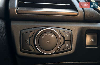 Седан Ford Fusion 2020 в 