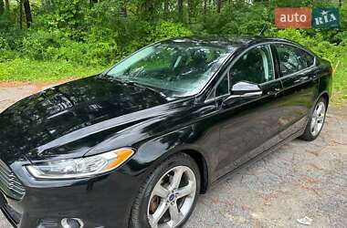 Седан Ford Fusion 2015 в Києві