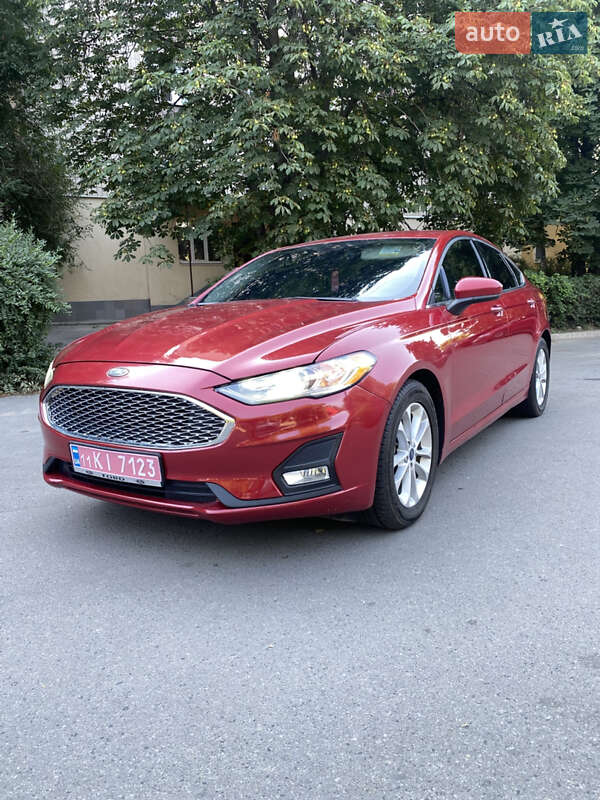 Седан Ford Fusion 2020 в Полтаві