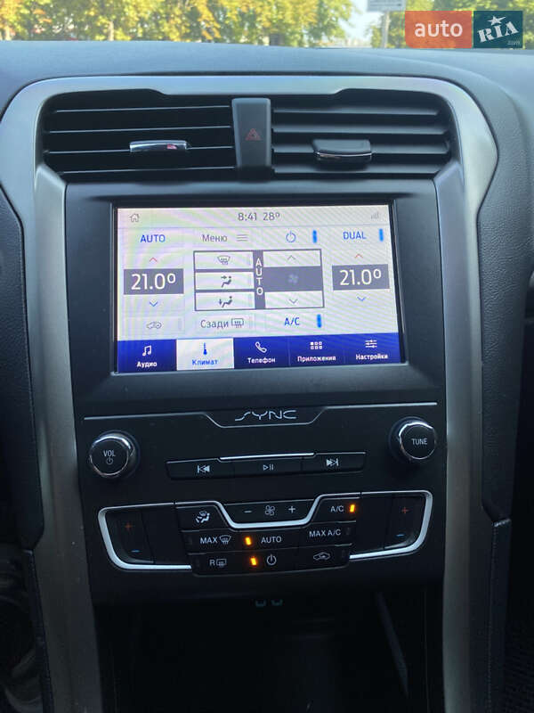 Седан Ford Fusion 2020 в Полтаві