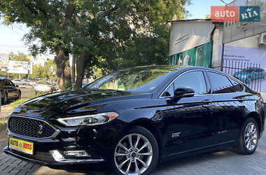 Седан Ford Fusion 2017 в 