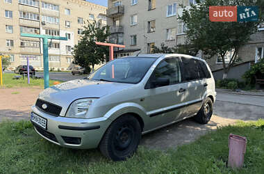 Хэтчбек Ford Fusion 2002 в 
