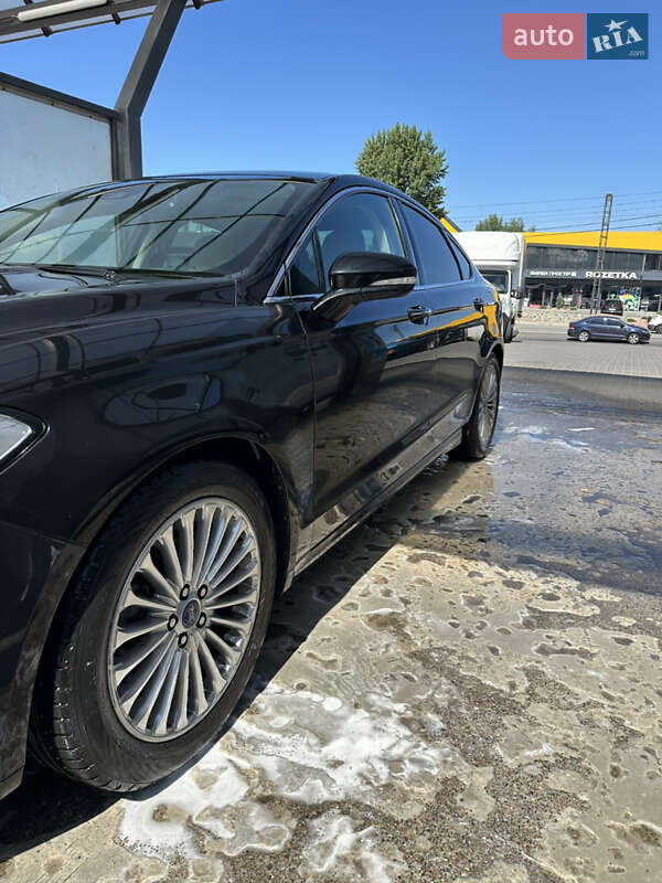Седан Ford Fusion 2014 в Киеве