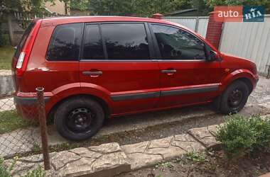 Хэтчбек Ford Fusion 2007 в 