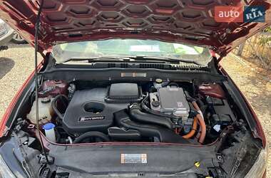 Седан Ford Fusion 2019 в 