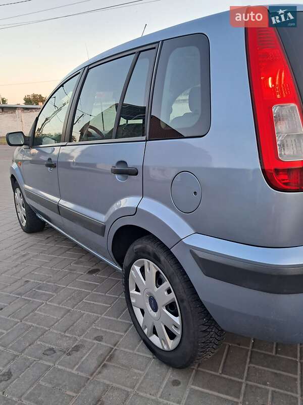 Хетчбек Ford Fusion 2007 в Прилуках
