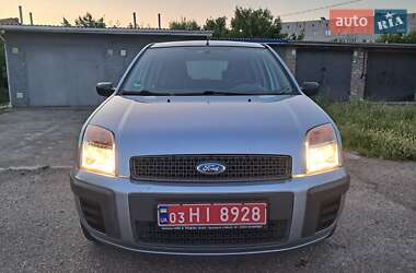 Хэтчбек Ford Fusion 2007 в 
