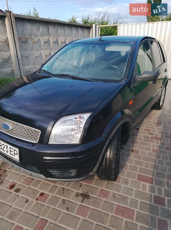 Хэтчбек Ford Fusion 2004 в Изяславе фото 2 Хэтчбек Ford Fusion 2004 в Изяславе