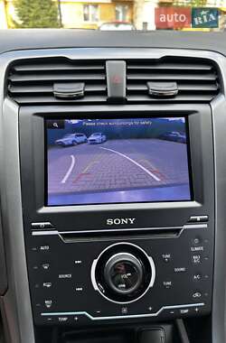 Седан Ford Fusion 2012 в 