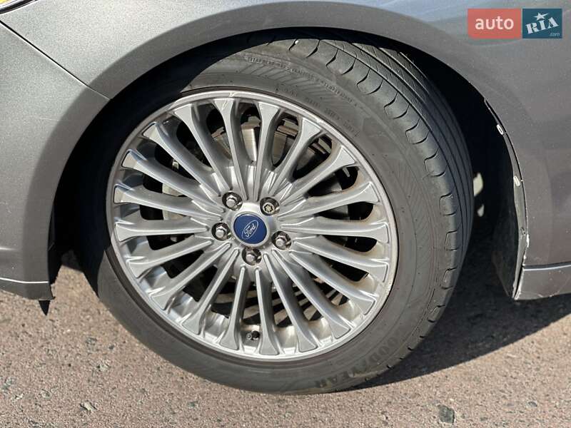 Седан Ford Fusion 2012 в Києві