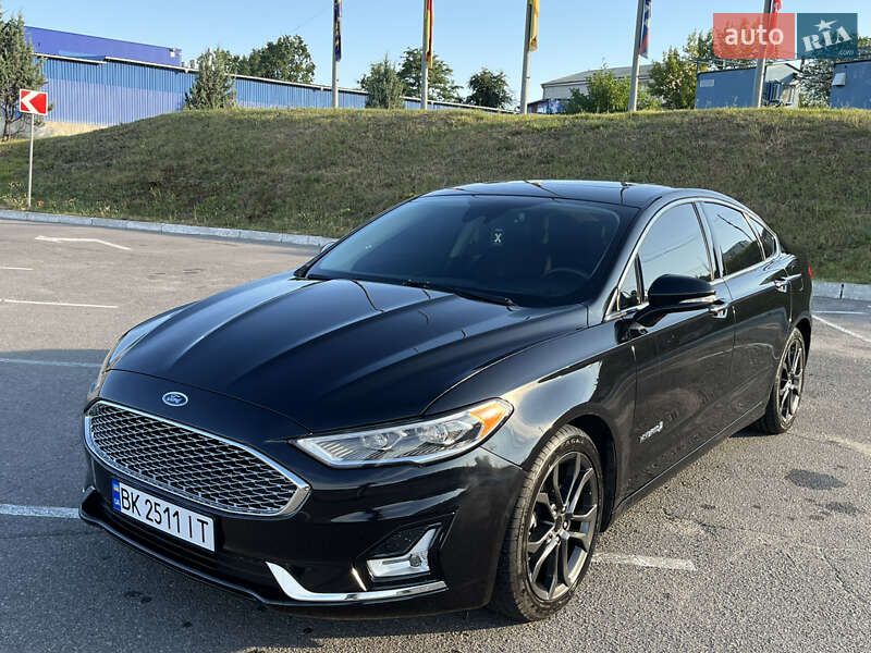 Ford Fusion 2018