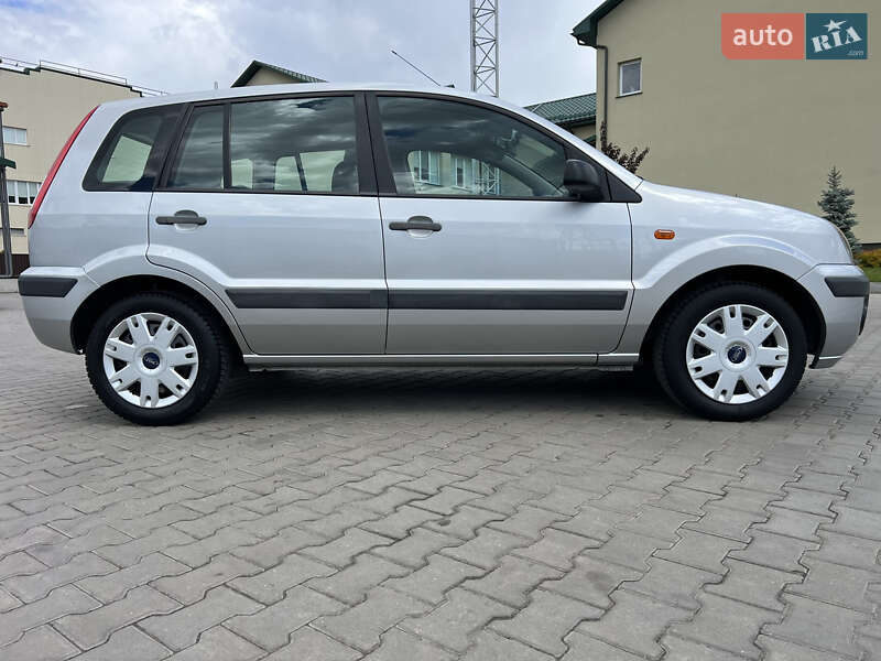 Хетчбек Ford Fusion 2007 в Луцьку