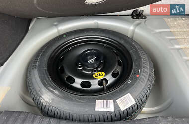 Хэтчбек Ford Fusion 2007 в 