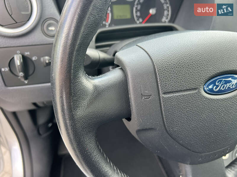 Хетчбек Ford Fusion 2007 в Луцьку