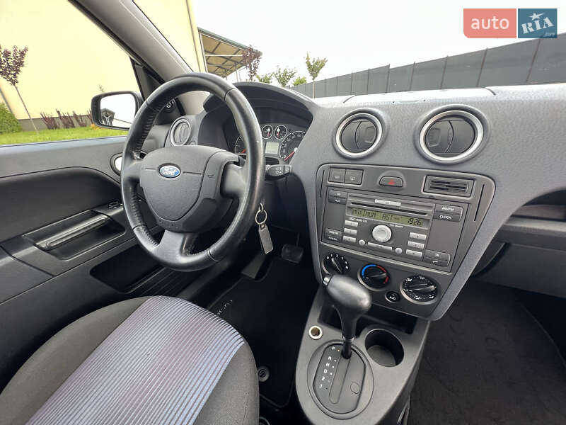 Хетчбек Ford Fusion 2007 в Луцьку