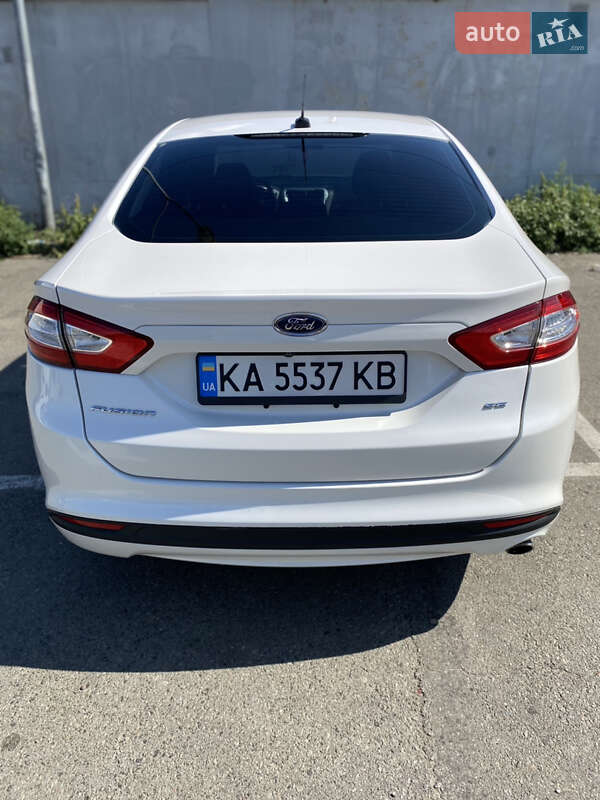 Седан Ford Fusion 2013 в Киеве