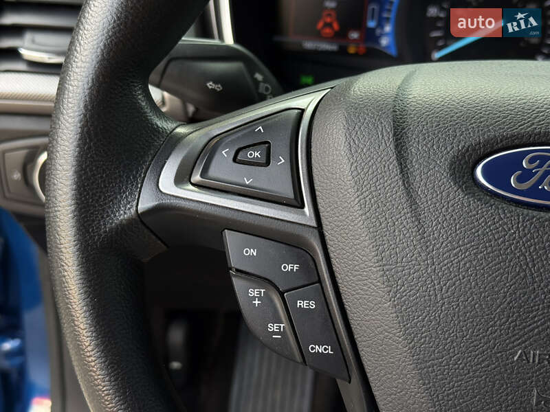 Седан Ford Fusion 2016 в Николаеве