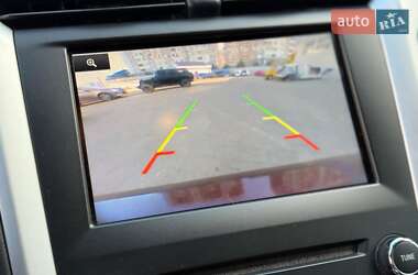 Седан Ford Fusion 2013 в 