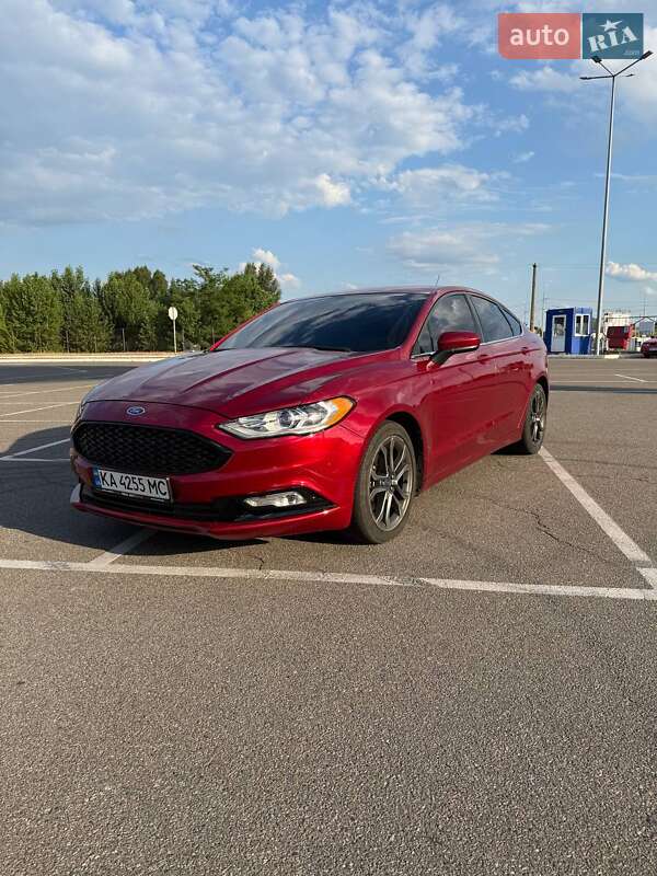 Седан Ford Fusion 2018 в Києві