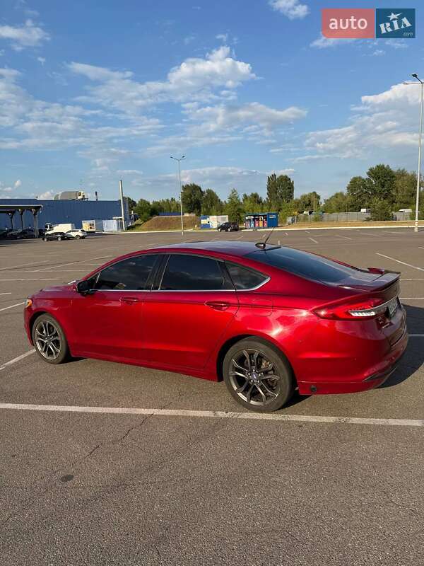 Седан Ford Fusion 2018 в Києві