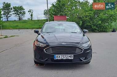 Седан Ford Fusion 2019 в Харькове