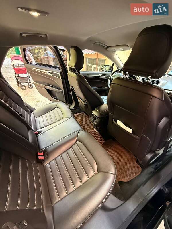 Седан Ford Fusion 2016 в Харкові