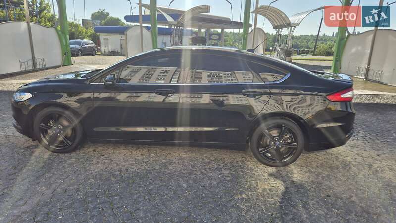 Седан Ford Fusion 2015 в Хмельницькому