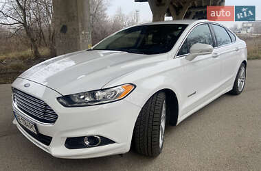 Седан Ford Fusion 2015 в Днепре