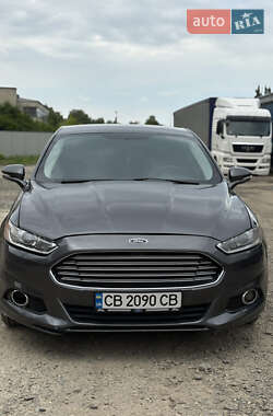 Седан Ford Fusion 2014 в 