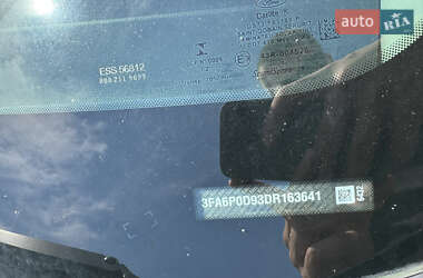 Седан Ford Fusion 2012 в 
