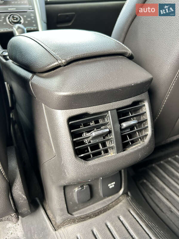 Седан Ford Fusion 2014 в Сумах