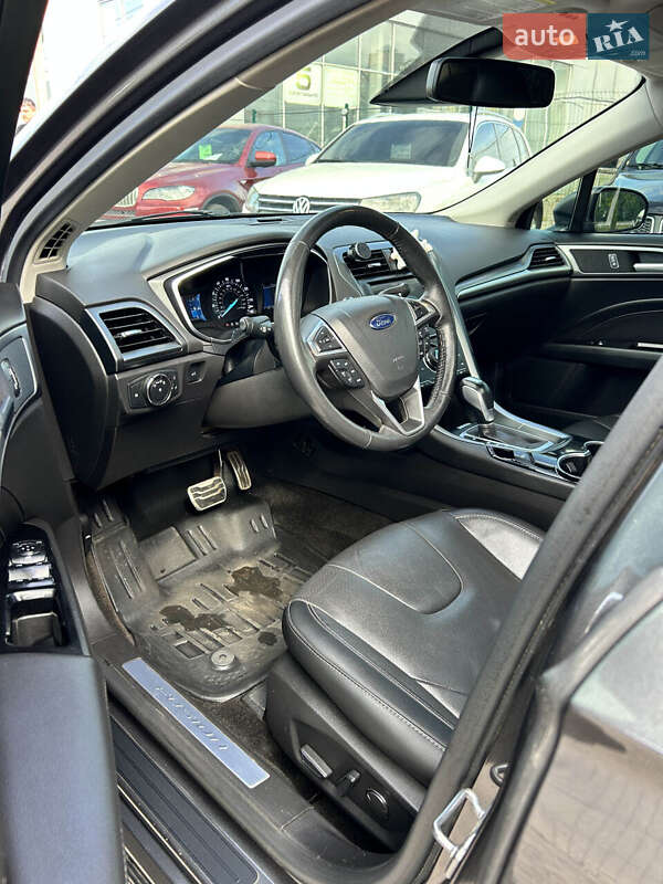 Седан Ford Fusion 2014 в Сумах
