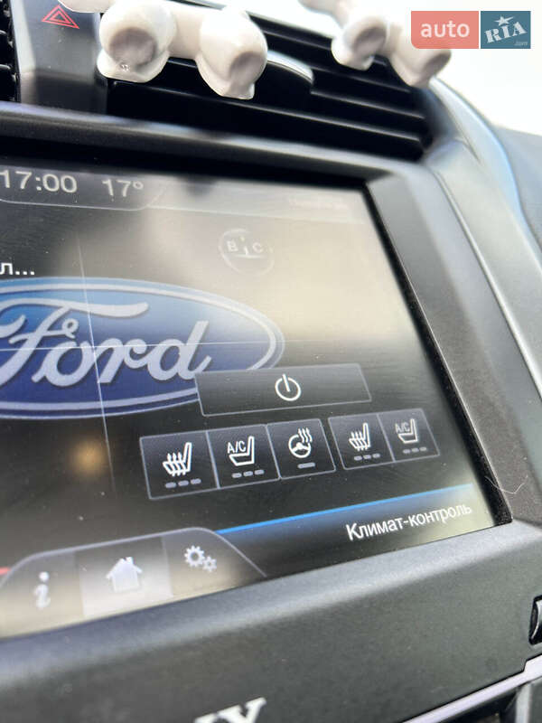 Седан Ford Fusion 2014 в Сумах