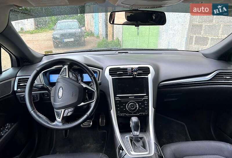 Седан Ford Fusion 2013 в Харкові