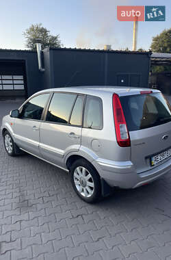 Хетчбек Ford Fusion 2011 в 