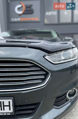 Седан Ford Fusion 2014 в 