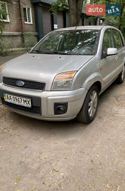 Хэтчбек Ford Fusion 2009 в Киеве