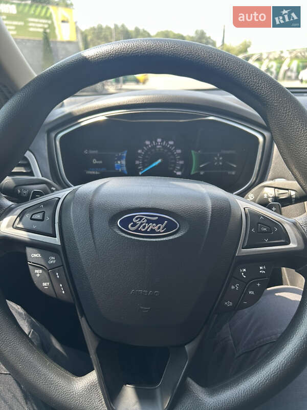 Седан Ford Fusion 2019 в Кропивницькому