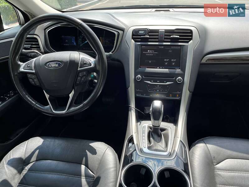 Седан Ford Fusion 2012 в Киеве фото 7 Седан Ford Fusion 2012 в Киеве