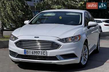 Седан Ford Fusion 2018 в 