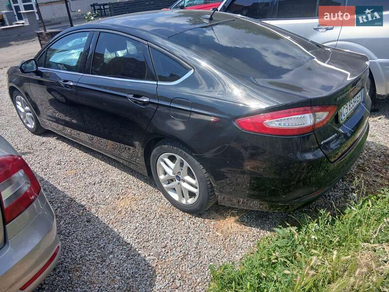 Седан Ford Fusion 2014 в Прилуках